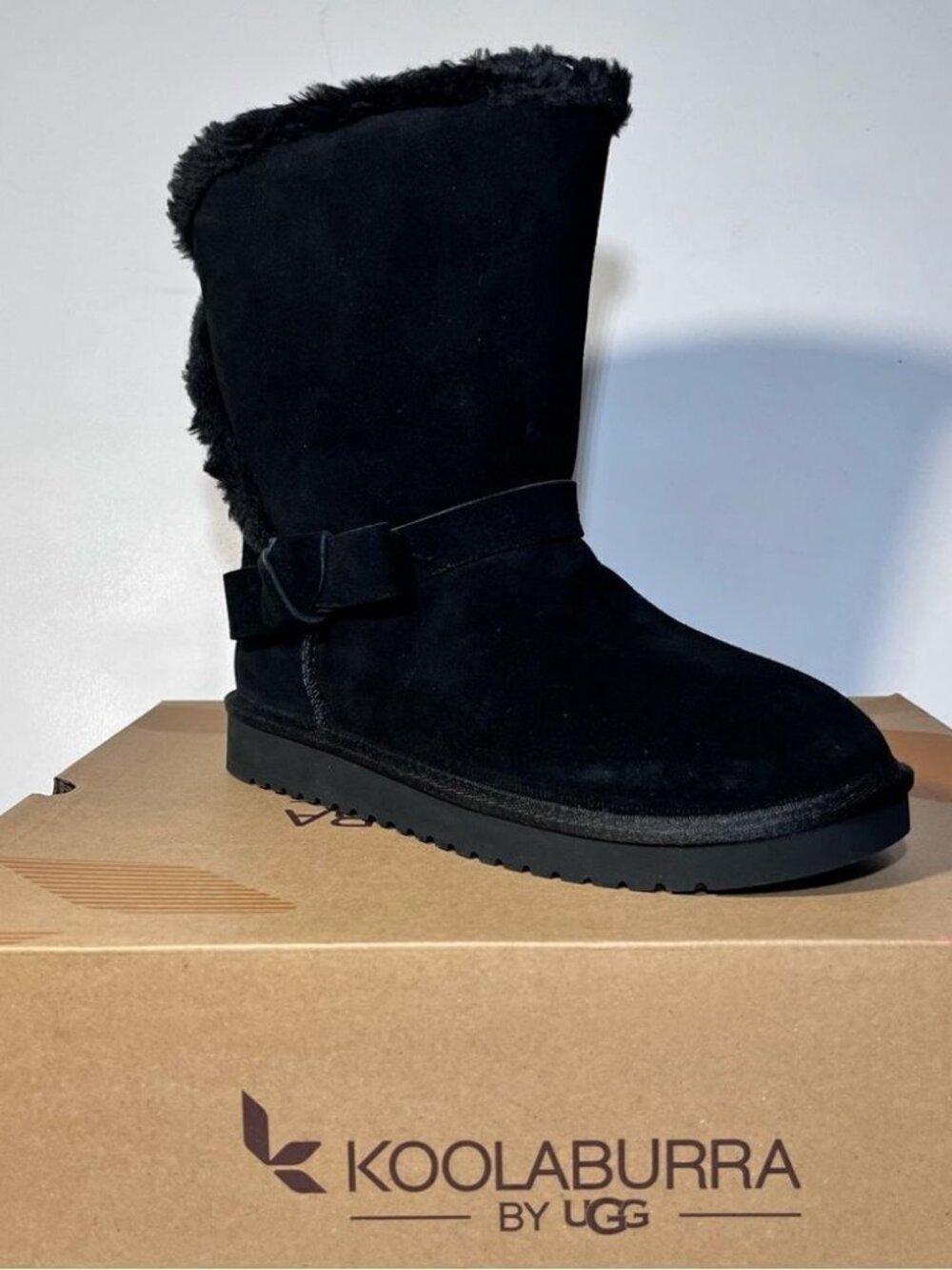 Koolaburra by UGG Arlena Suede Bow Short Boots